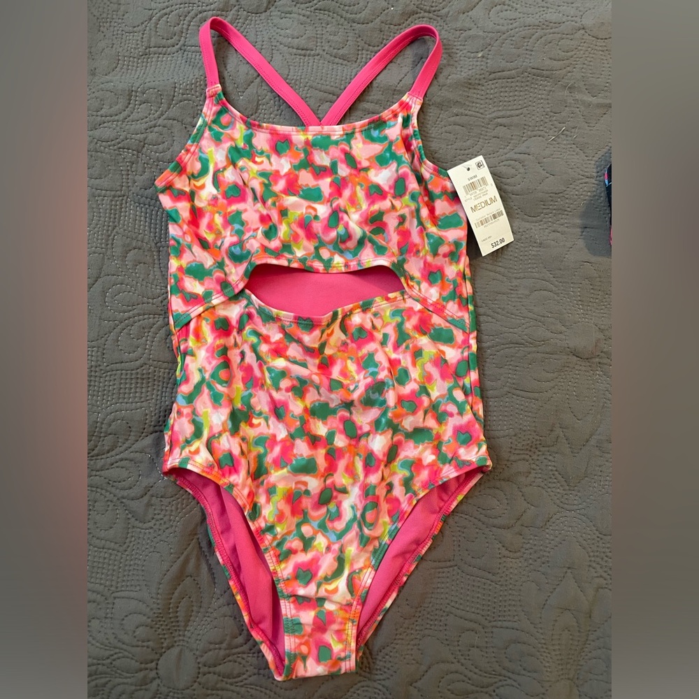 Girls swimming suit